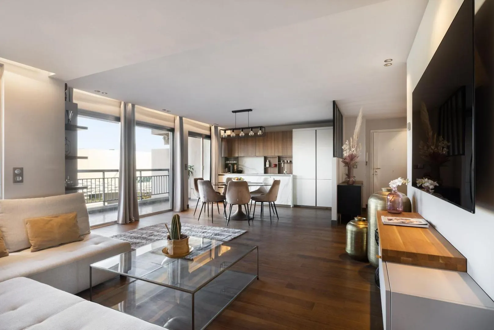 Suite Ardisson - Appartement De Luxe Antibes 0*,